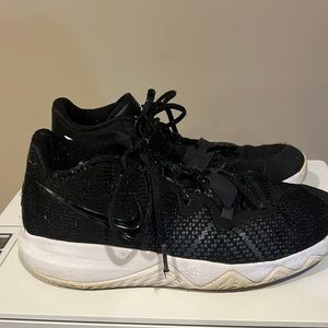 Nike size seven youth basketball shoes